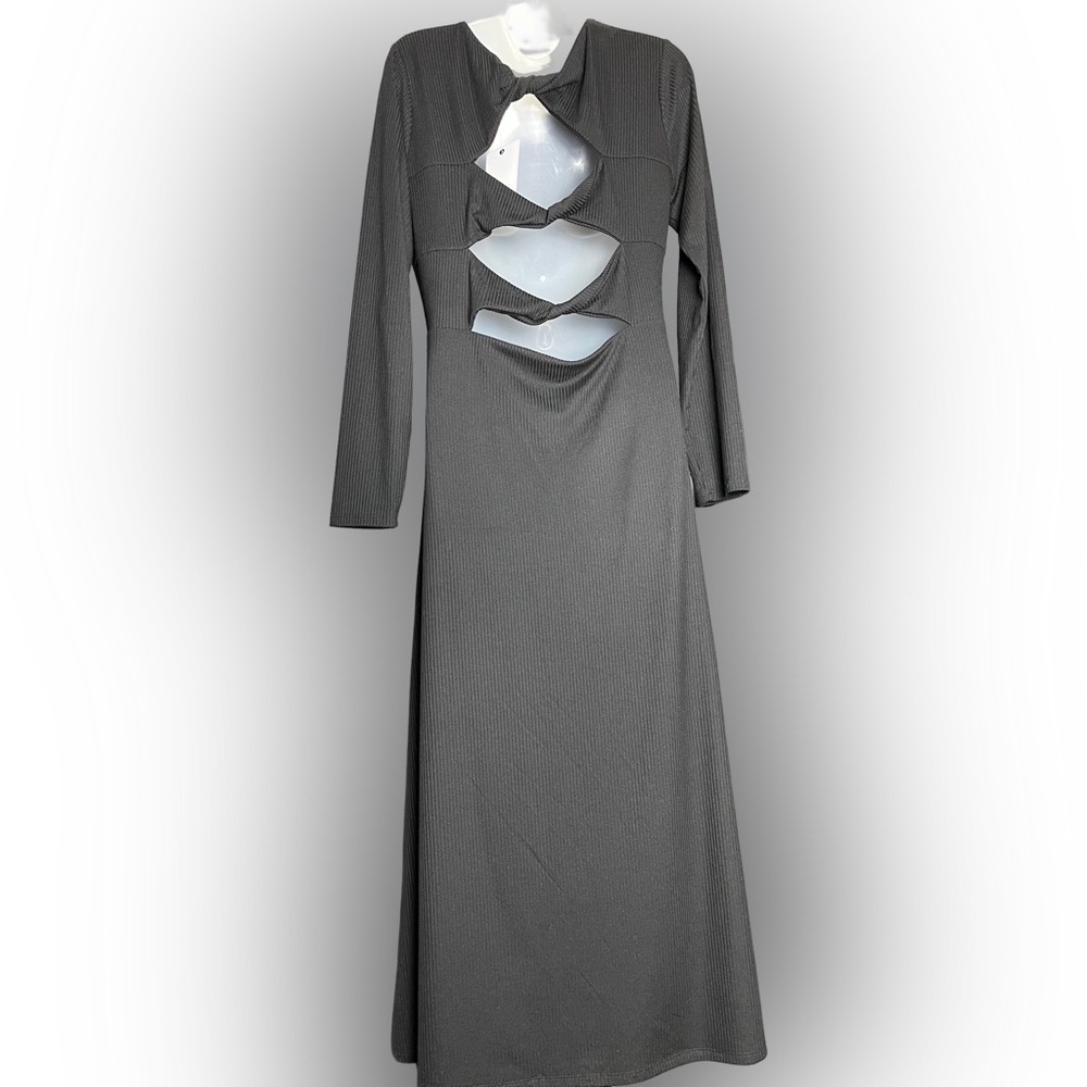 Black Twist-Back Detail Maxi | Size Large | Sexy, NWT